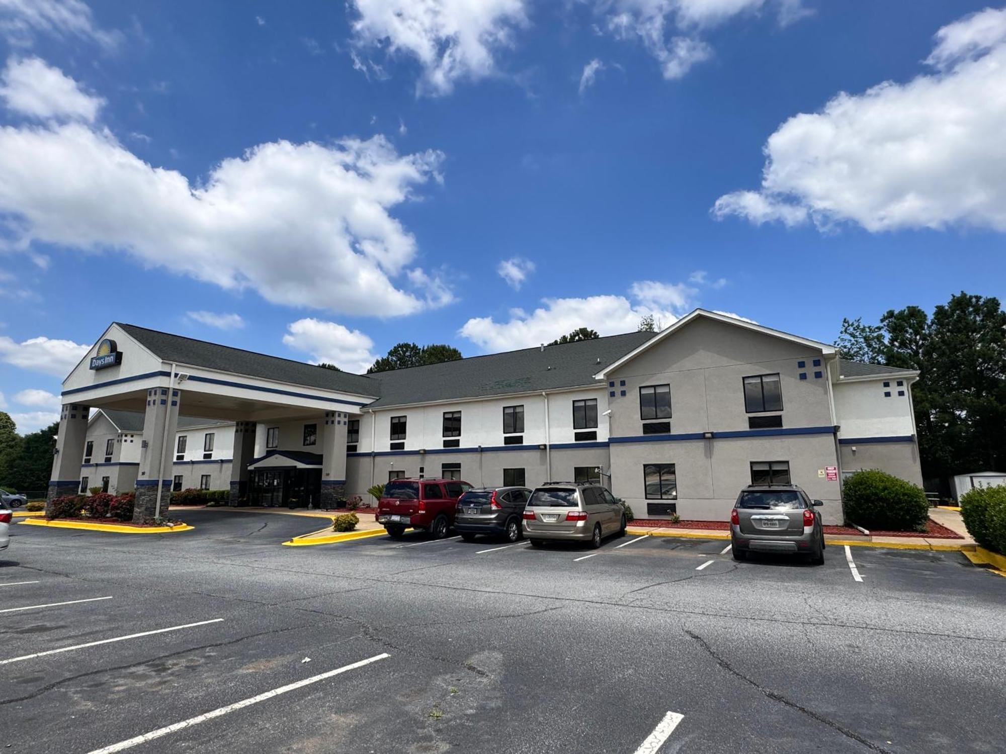 Days Inn By Wyndham Mauldin/Greenville Exterior photo